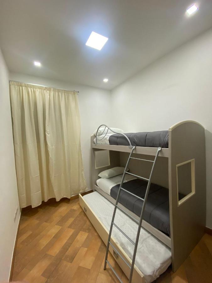 Domus Melius Apartment กาสเตลลัมมาเร ดิ สตาเบีย ภายนอก รูปภาพ