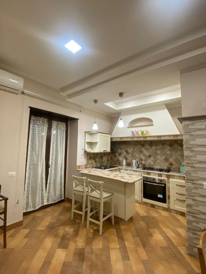 Domus Melius Apartment กาสเตลลัมมาเร ดิ สตาเบีย ภายนอก รูปภาพ